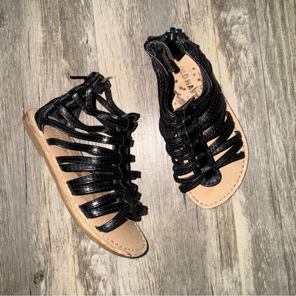 Old Navy stylish gladiator